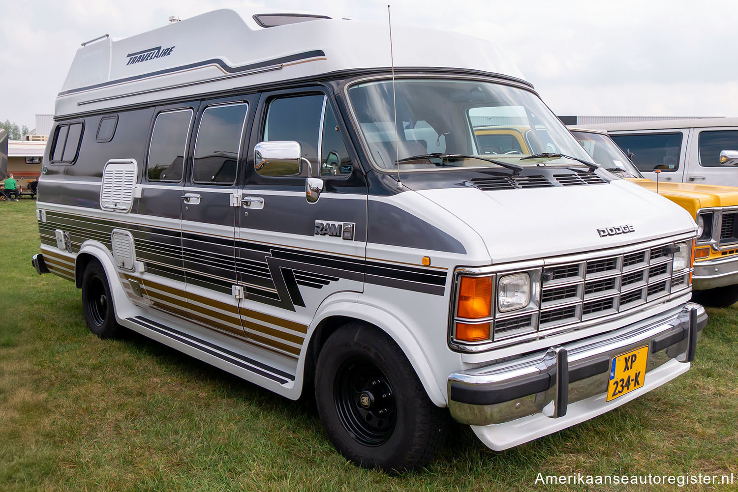 Dodge Ram Van uit 1986
